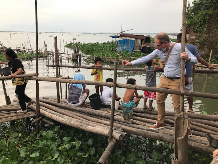 Met de voeten in de Filippijnse klei | Liliane Fonds