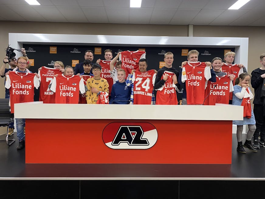 G-voetballers AZ Alkmaar zijn trots op hun shirts