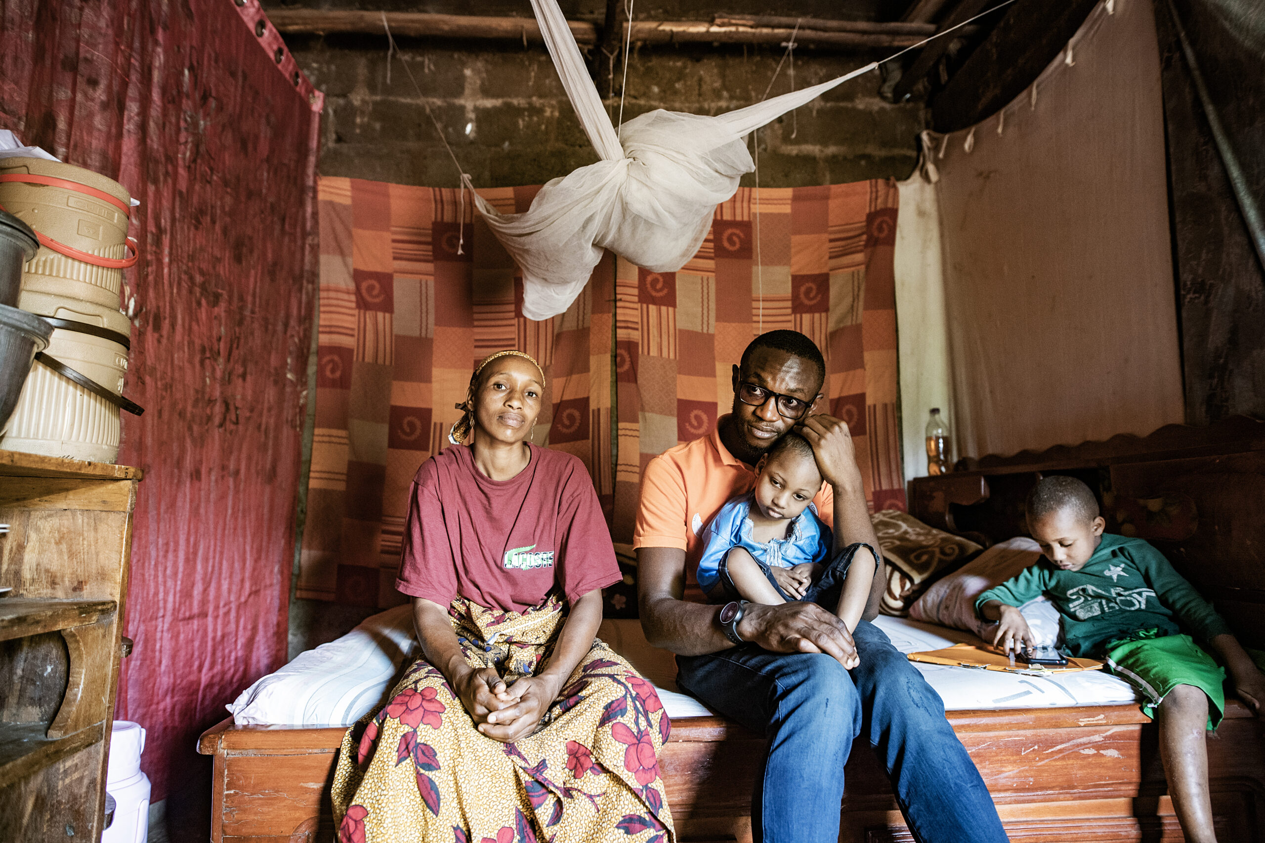 Moeder Hajara, Leroy en Alidou