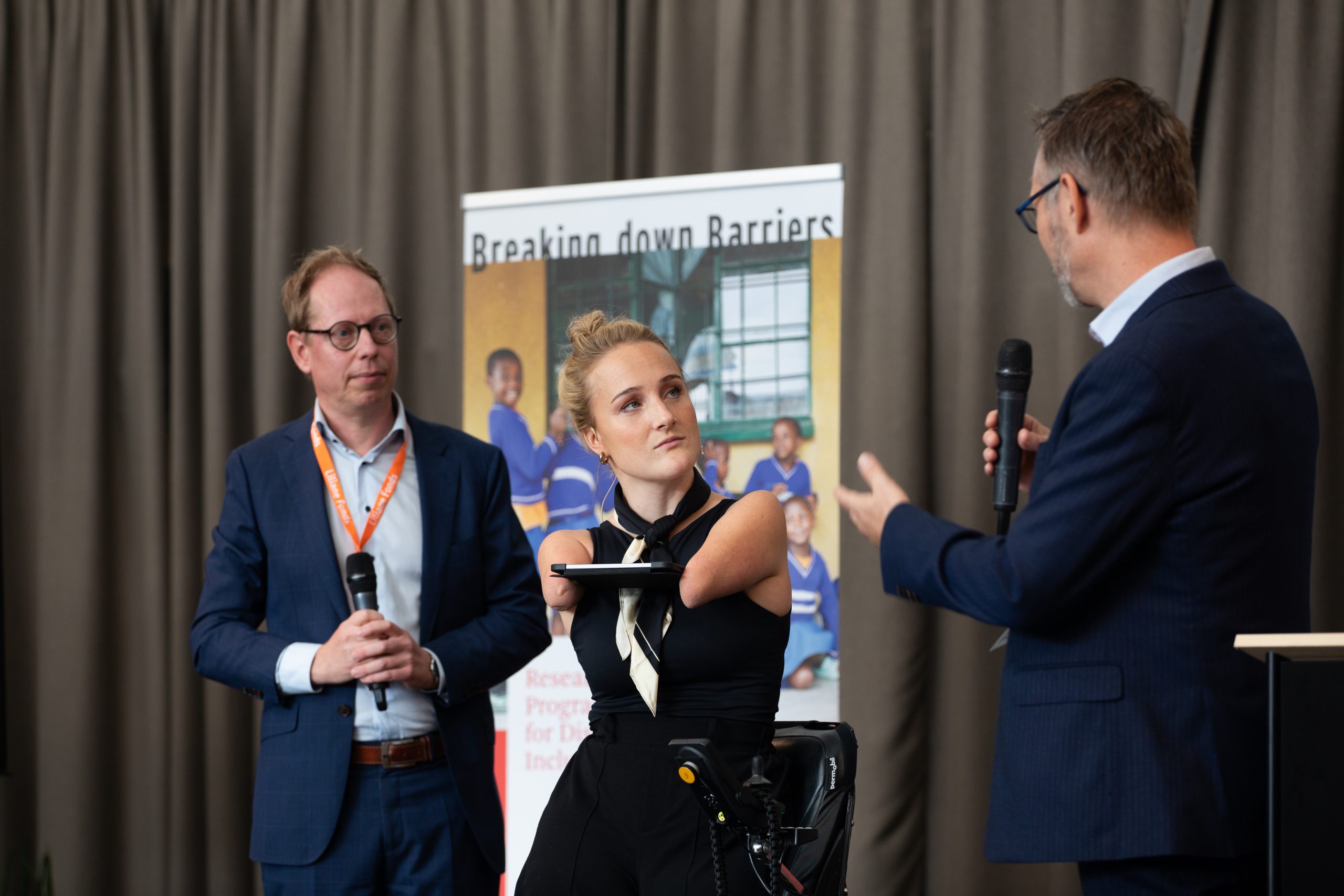 Eva Eikhout bij Breaking down Barriers Conference 2024